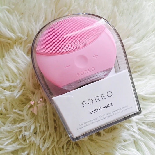 Foreo Luna Mini 2 - Ultimate Cleansing Brush